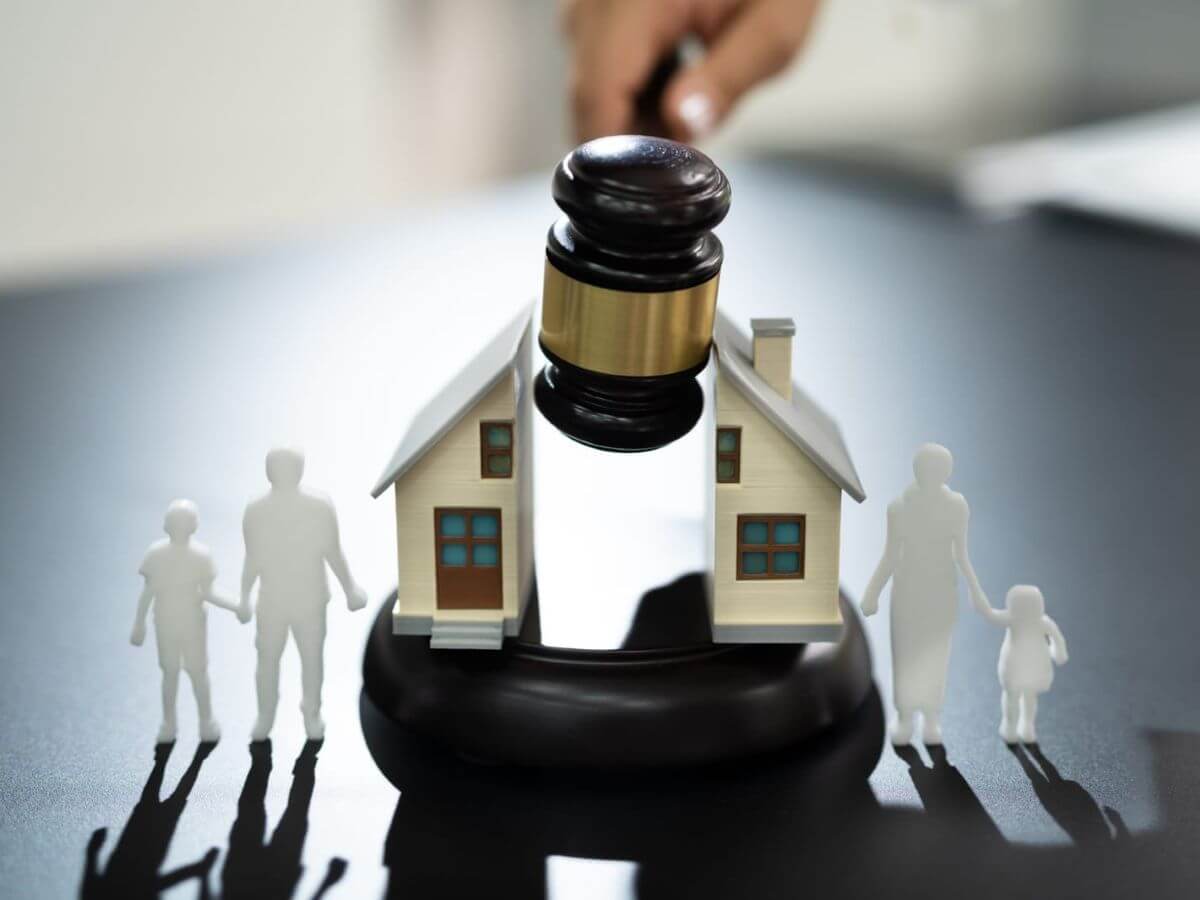 How to Protect a Child's Inheritance From Divorce in Texas